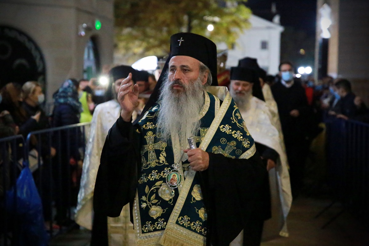 Cuvântul IPS Mitropolit Teofan la sfârșitul hramului Sfintei Cuvioase Parascheva