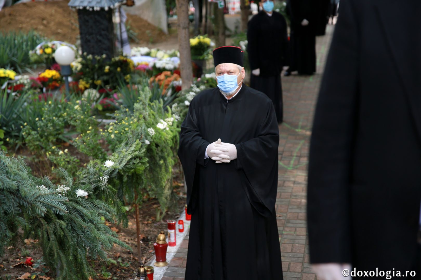 foto: Flavius Popa Părintele Constantin Muha, slujitorul devotat al Bisericii, a fost înmormântat
