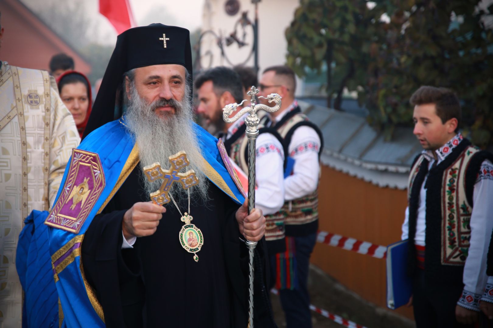 Biserica din Bețești, veche de 200 de ani, a fost resfințită de Mitropolitul Moldovei și Bucovinei