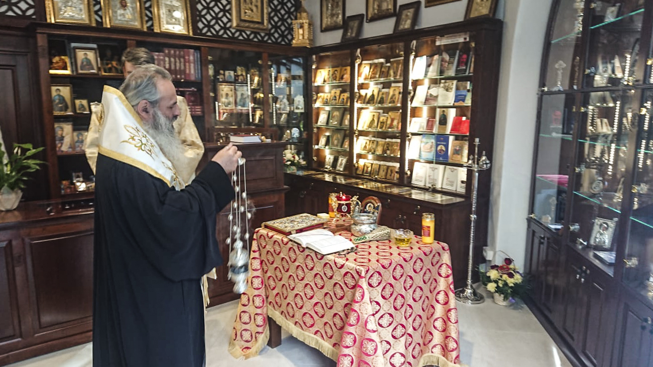 Noul pangar din curtea Catedralei mitropolitane din Iași, sfințit de IPS Mitropolit Teofan