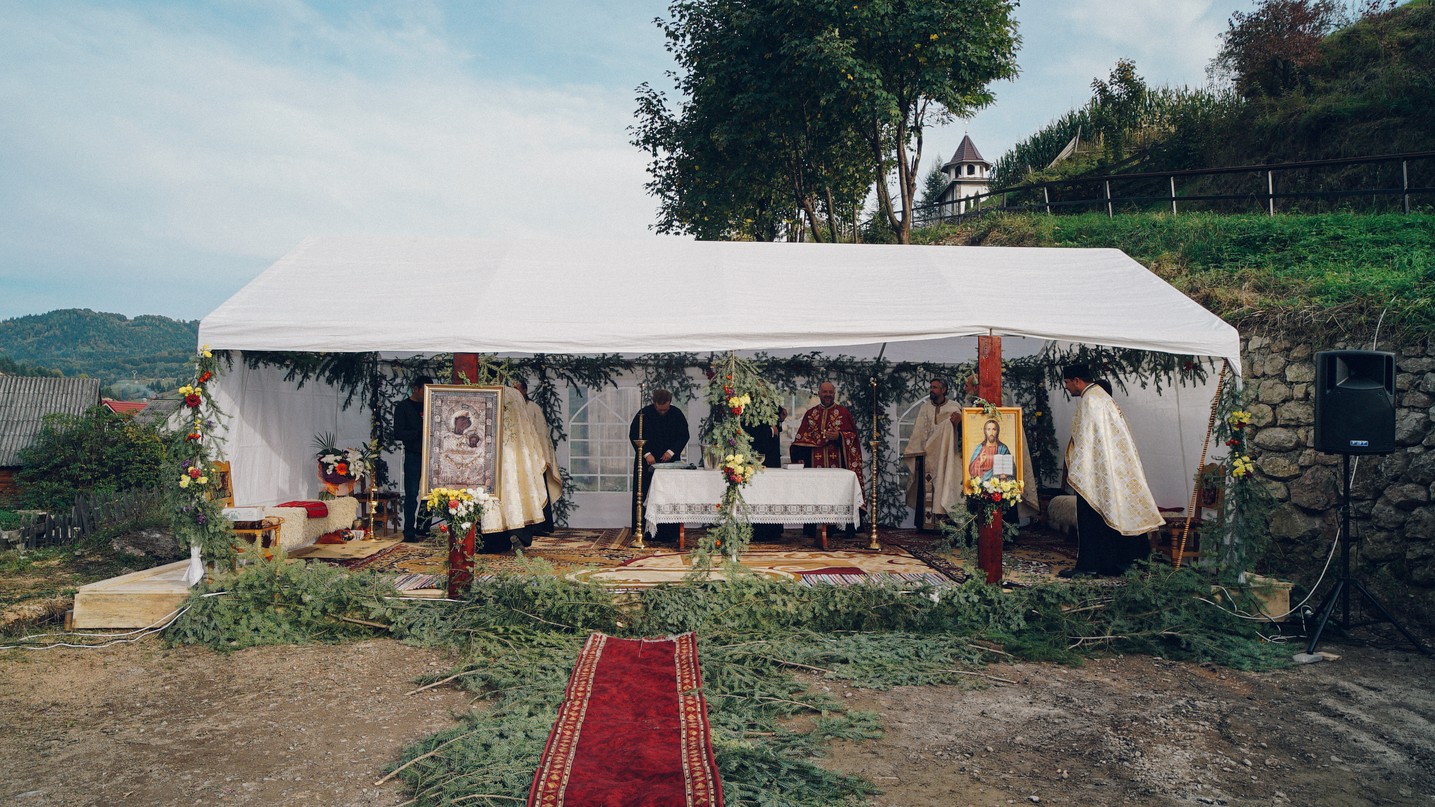 PS Părinte Andrei, Episcopul Covasnei și Harghitei, în Protopopiatul Piatra Neamț: a sfințit o casă socială și un centru social