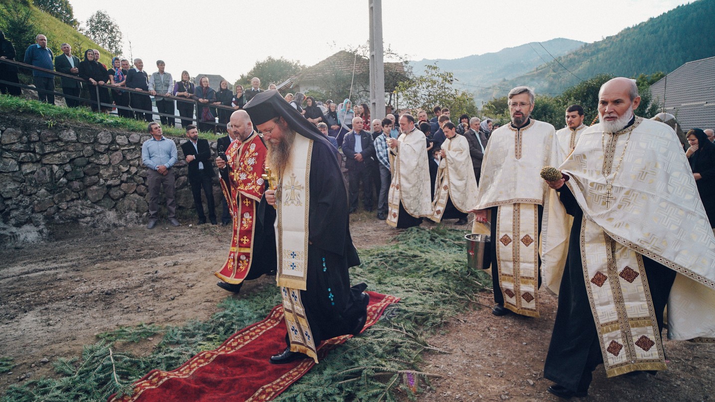 PS Părinte Andrei, Episcopul Covasnei și Harghitei, în Protopopiatul Piatra Neamț: a sfințit o casă socială și un centru social