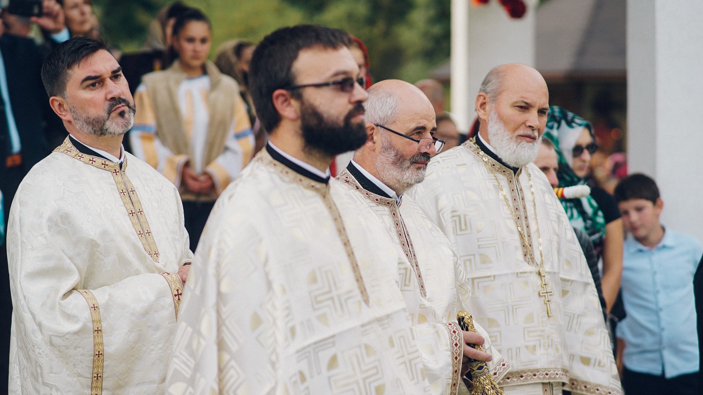 PS Părinte Andrei, Episcopul Covasnei și Harghitei, în Protopopiatul Piatra Neamț: a sfințit o casă socială și un centru social