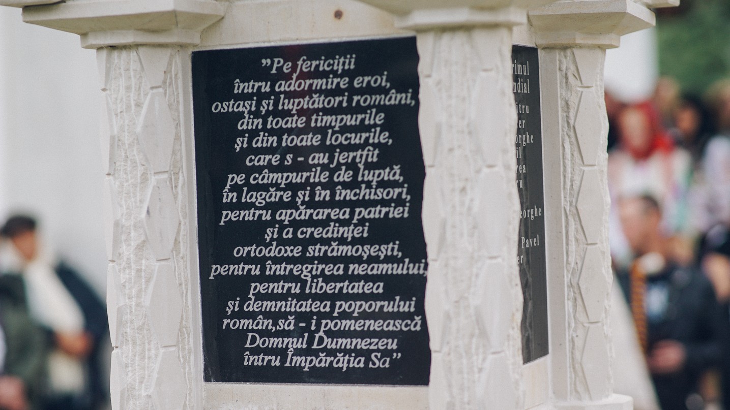 PS Părinte Andrei, Episcopul Covasnei și Harghitei, în Protopopiatul Piatra Neamț: a sfințit o casă socială și un centru social