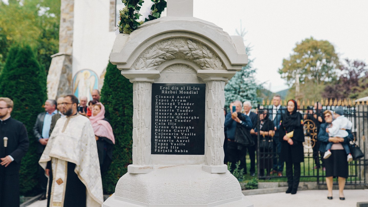 PS Părinte Andrei, Episcopul Covasnei și Harghitei, în Protopopiatul Piatra Neamț: a sfințit o casă socială și un centru social