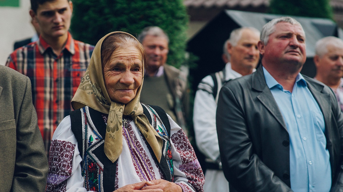 PS Părinte Andrei, Episcopul Covasnei și Harghitei, în Protopopiatul Piatra Neamț: a sfințit o casă socială și un centru social