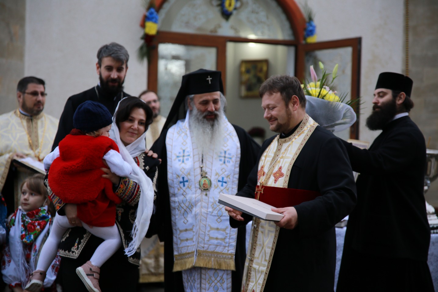 Foto: Flavius Popa Vizite pastorale ale Mitropolitului Moldovei și Bucovinei: „Aceasta este chemarea Bisericii, anume să nu fim doborâți”
