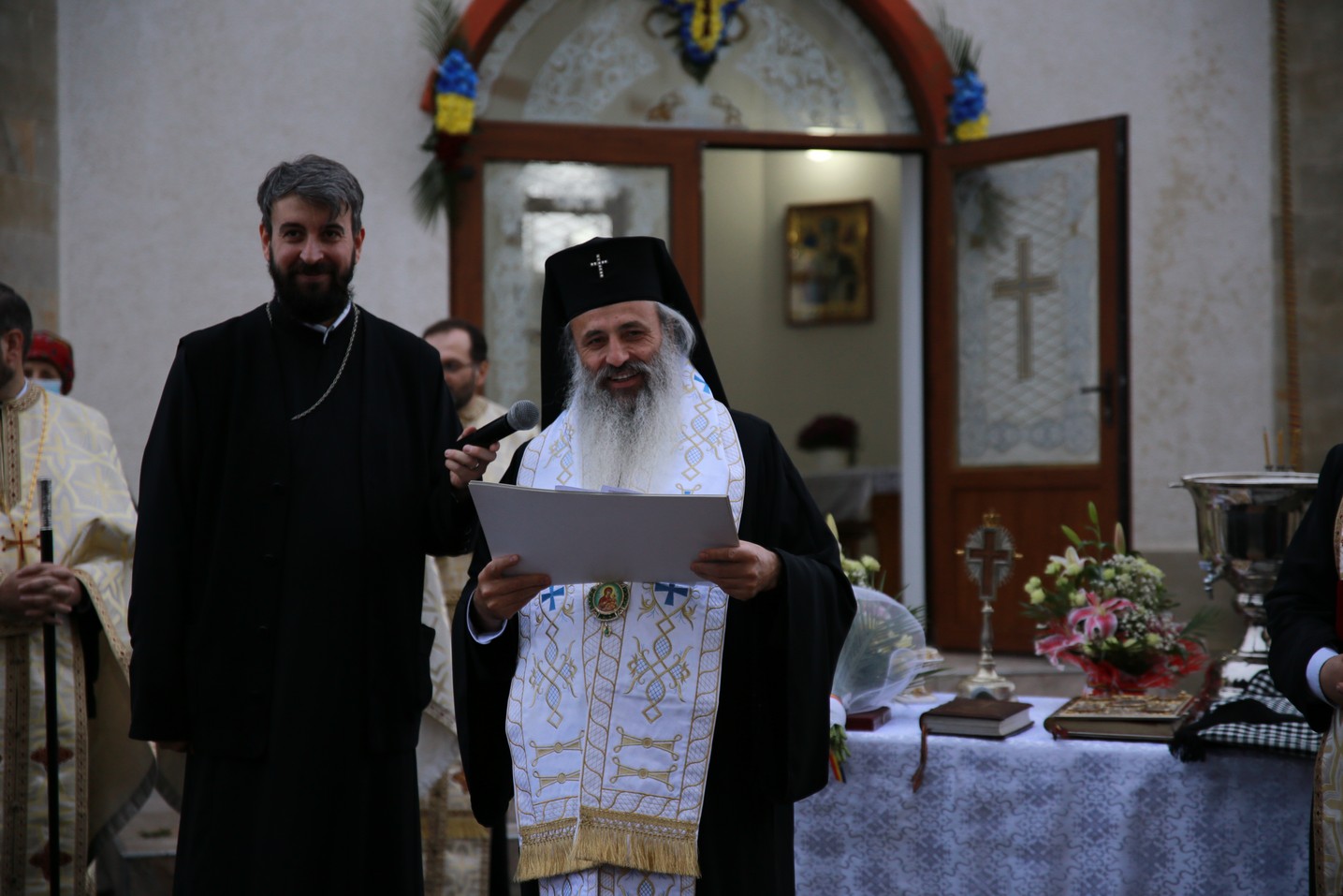 Foto: Flavius Popa Vizite pastorale ale Mitropolitului Moldovei și Bucovinei: „Aceasta este chemarea Bisericii, anume să nu fim doborâți”