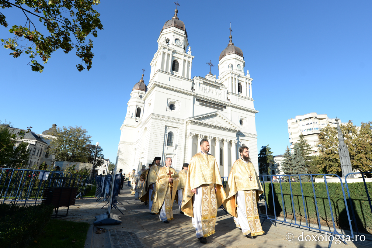 Foto: Tudorel Rusu Slujba din acest an a hramului Sfintei Cuvioase Parascheva, săvârșită în condiții cu totul deosebite