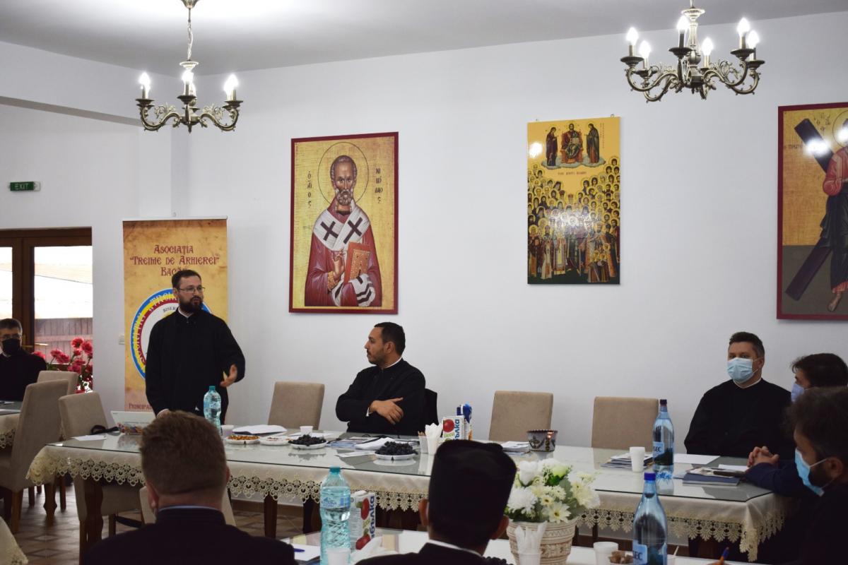 Sesiune de formare pentru înfiinţarea de centre de socializare Sesiune de formare pentru înfiinţarea de centre de socializare
