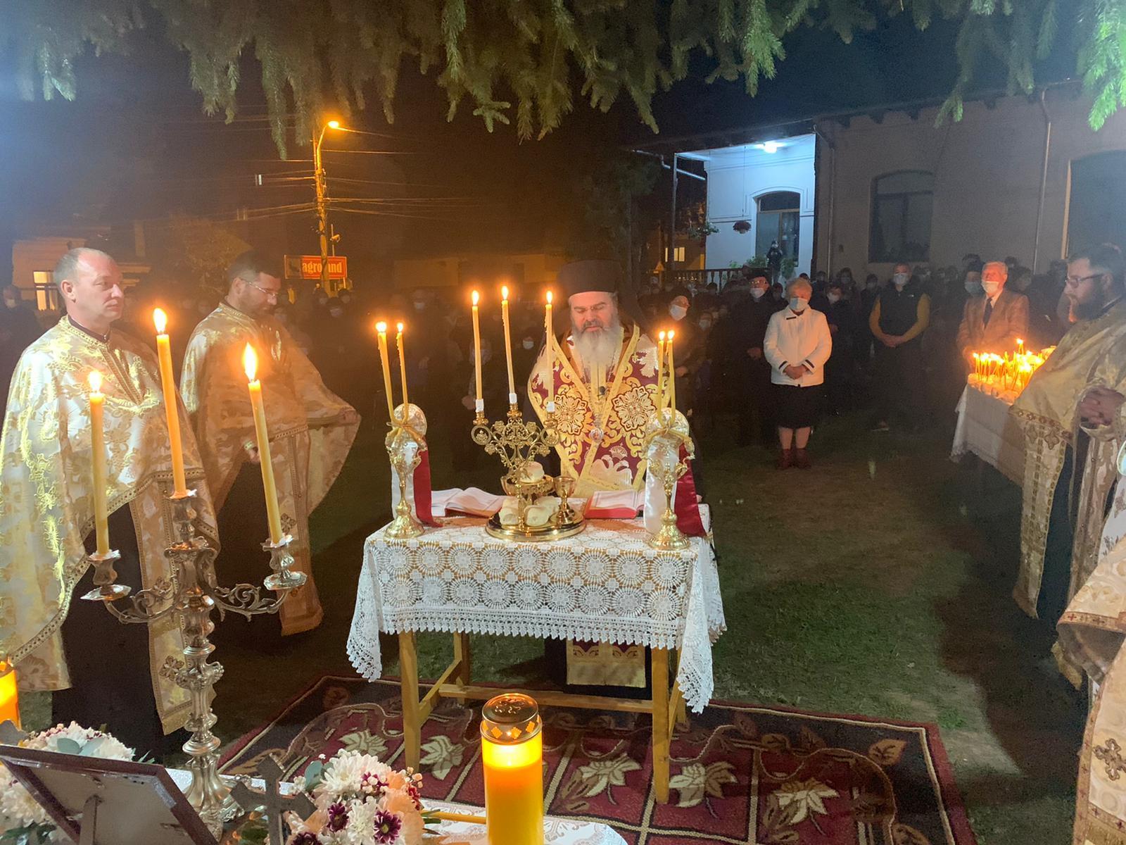 PS Ignatie, la hramul Bisericii „Sfântul Dumitru” din Huși