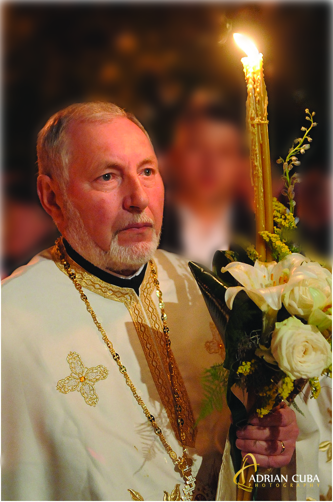 Recenzie: „Culegând roadele slujirii sale. Volum omagial dedicat Părintelui Vilie Doroșincă”