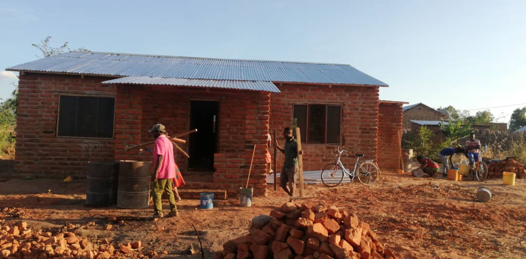 O casă, o nouă viață. 20 de case, 100 de vieți noi!