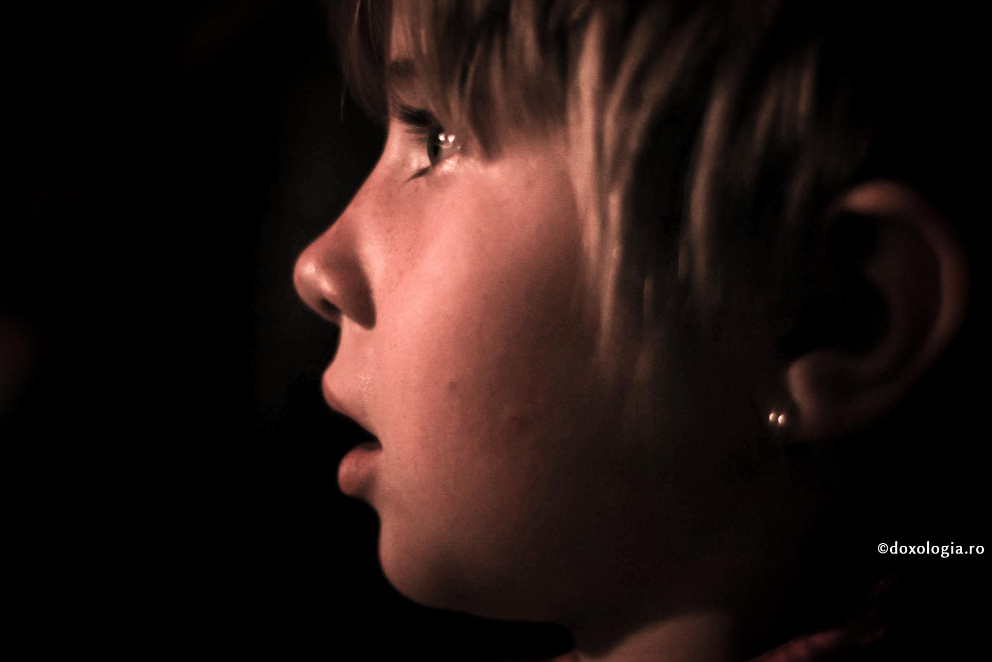 (Video) Îl așteptăm pe „Moșul” sau pe Sfântul Nicolae?