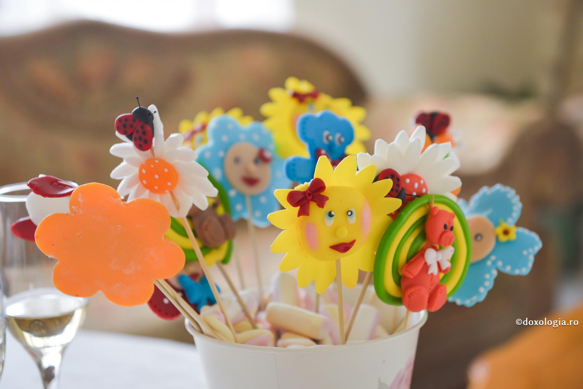 Cine fuge de copii, fuge de mântuire