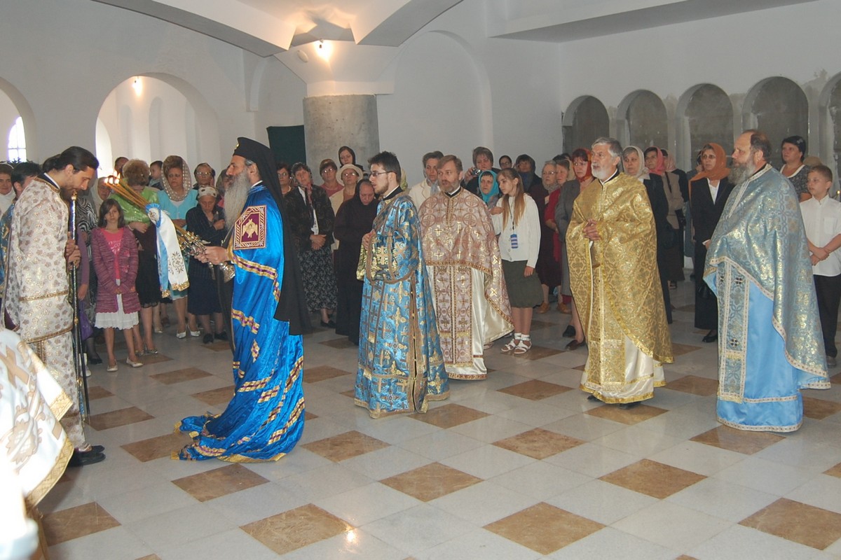 Părintele Aurel Mărgineanu va fi înmormântat mâine