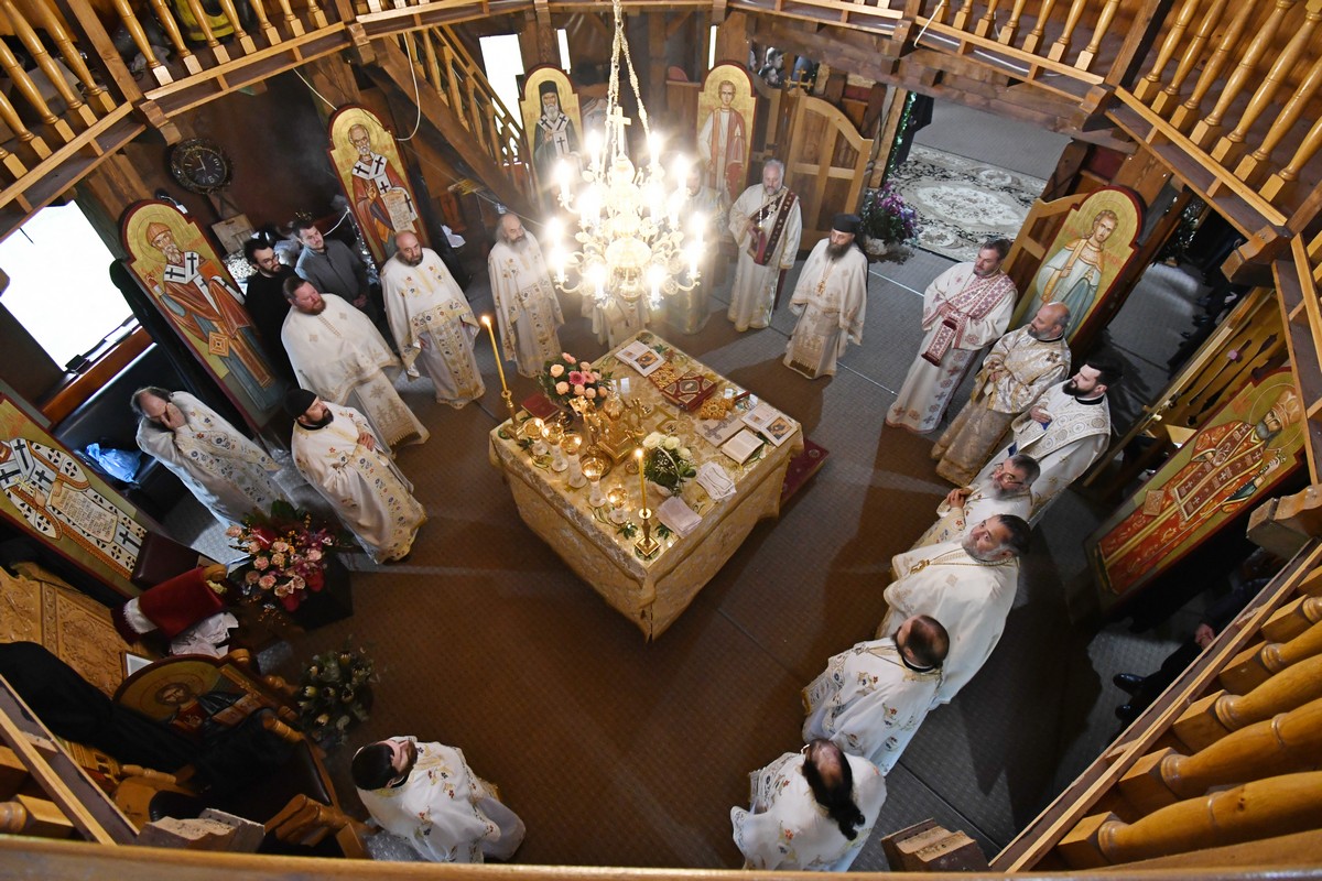 Sfinţii Zenovie şi Zenovia, cinstiţi la Mănăstirea Nechit