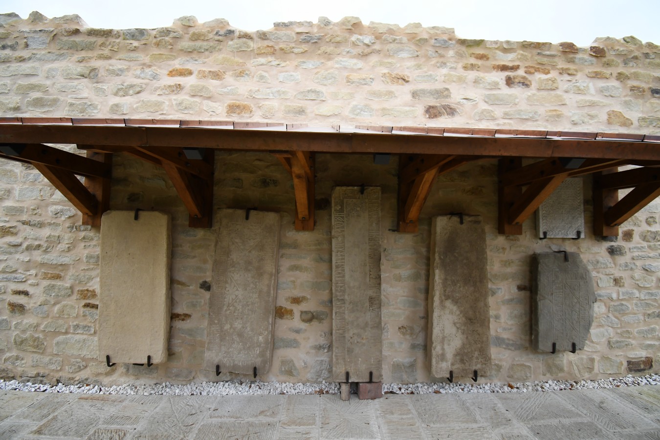 Conferință dedicată finalizării proiectului de restaurare al Mănăstirii Probota