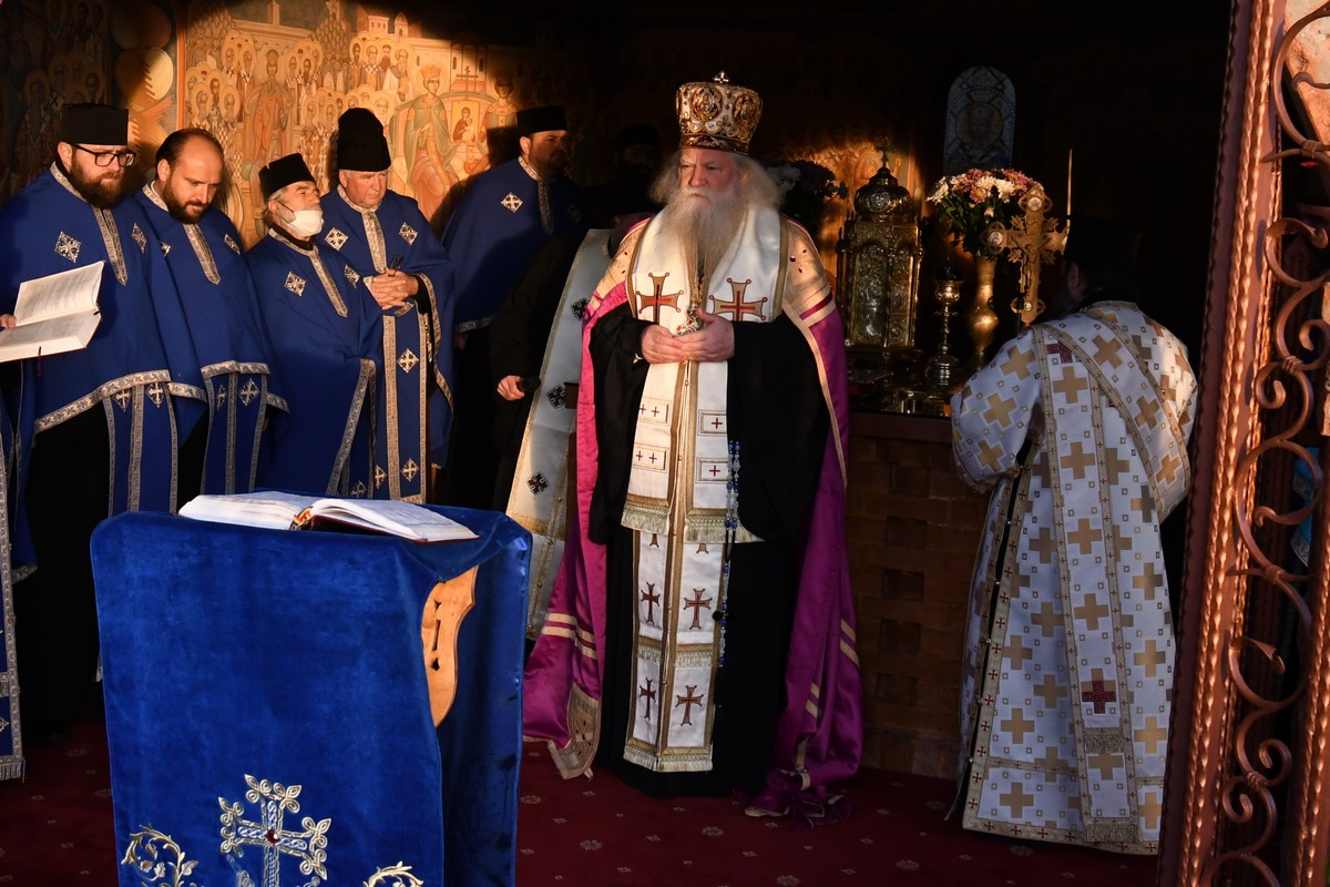 Taina Sfântului Maslu la Mănăstirea Hadâmbu