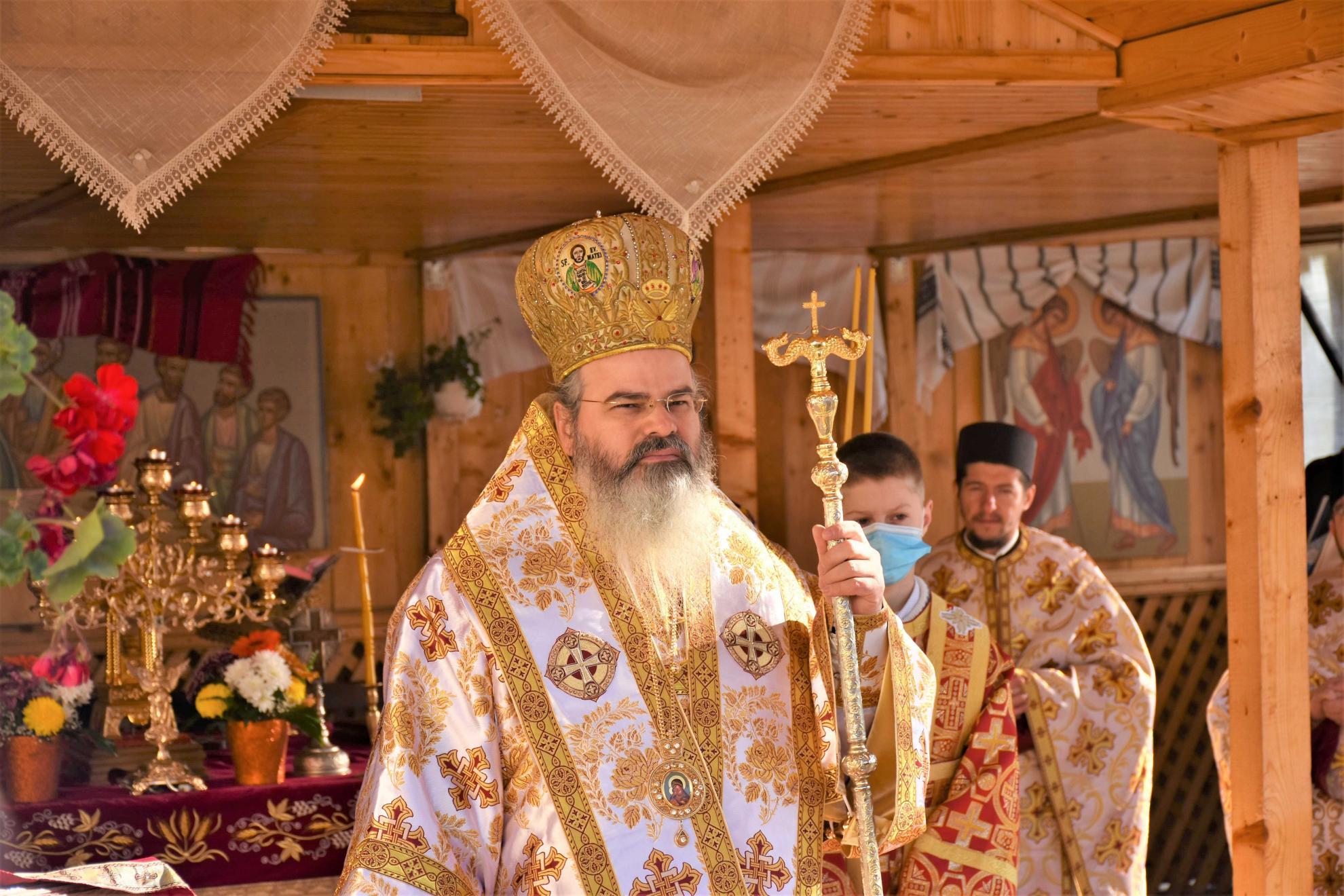 Foto: episcopiahusilor.ro PS Ignatie: „Oricâtă preocupare am avea de a ne securiza viitorul, nimic din ceea ce ține de lumea aceasta nu este sigur”