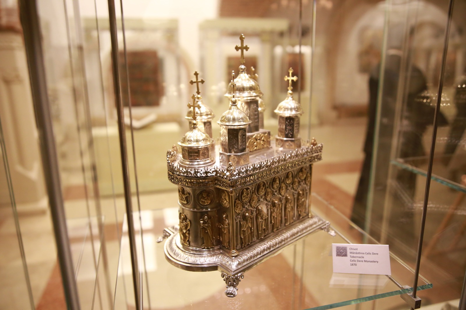 (Video) Expoziția „Tezaur – Episcopia Tulcii” la Muzeul Mitropolitan din Iași