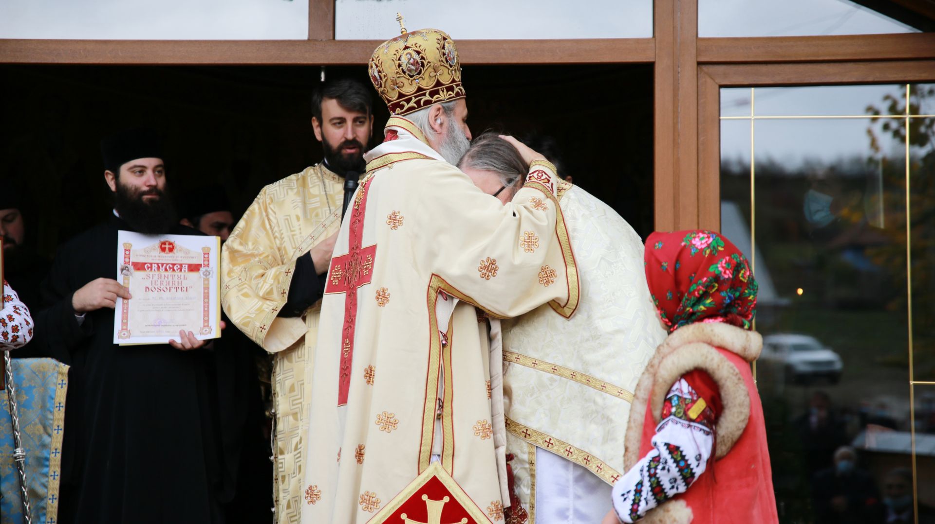 IPS Mitropolit Teofan, la Osoi: „Cea mai mare bogăție în viața omului este credința în Hristos – Dumnezeu”