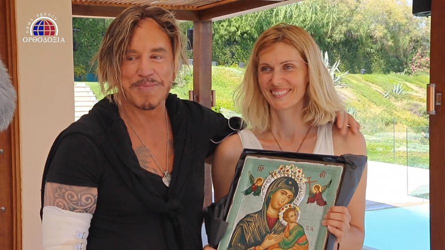 Yelena Popovic, regizoarea filmului despre viața Sfântului Nectarie: „Un creștin ortodox poate oferi mult oriunde s-ar afla”