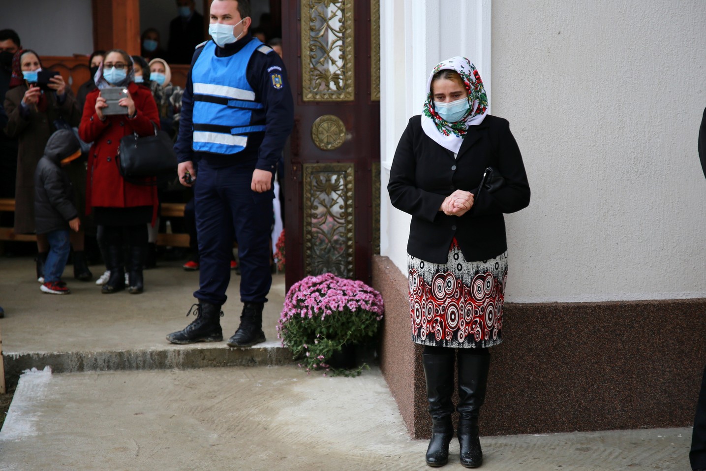 IPS Mitropolit Teofan, la Osoi: „Cea mai mare bogăție în viața omului este credința în Hristos – Dumnezeu”