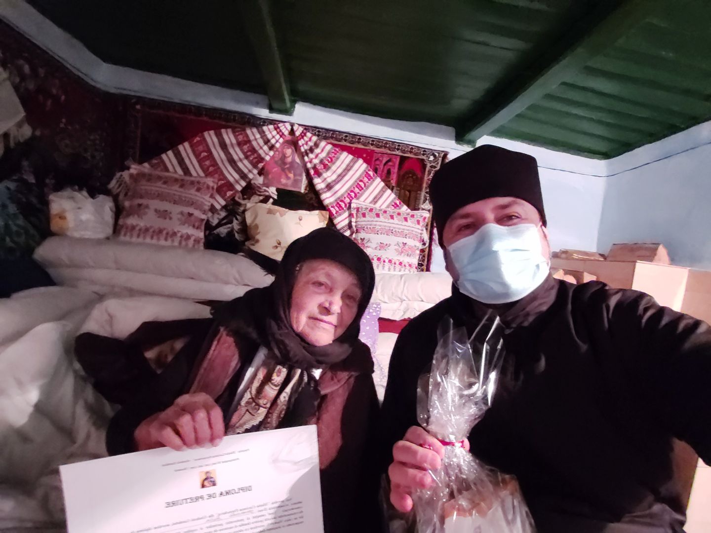 Mamele din Glodenii Gândului au fost premiate de parohie