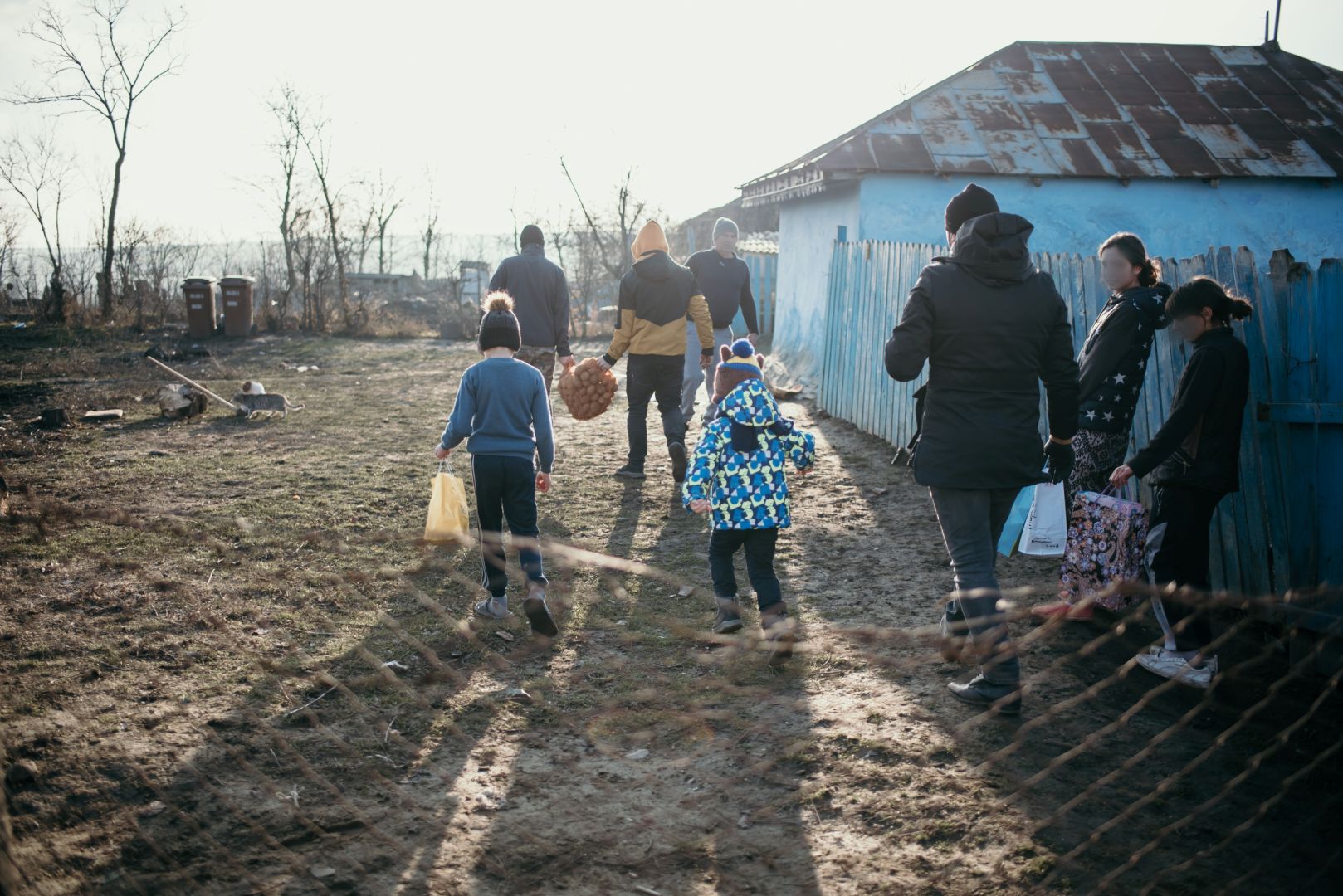 Bucurie pentru 20 de familii neajutorate din partea Sfântului Nicolae