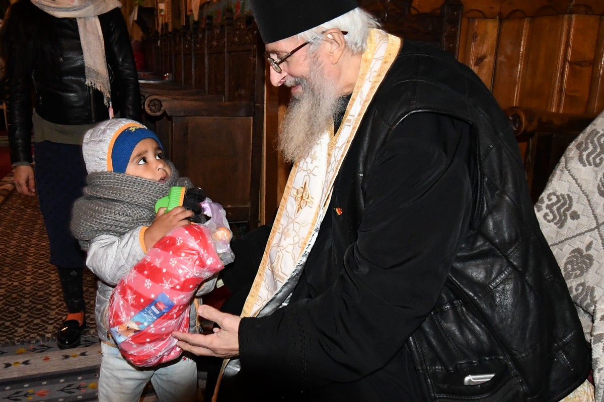 Hramul Parohiei Andrieșeni, marcat prin rugăciune și prin filantropie