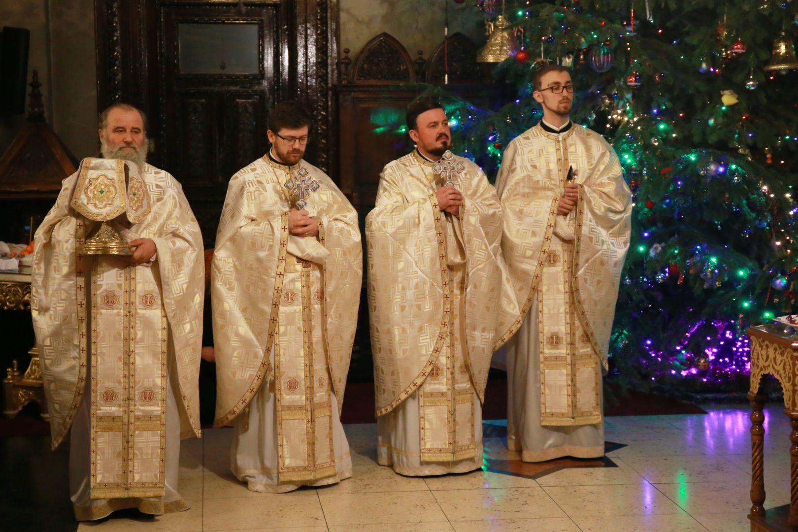 IPS Părinte Mitropolit Teofan: „Să facem din pământ cer”