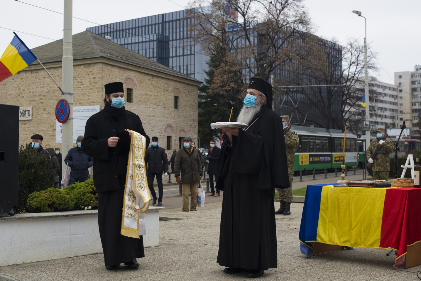 IPS Mitropolit Teofan: „E necesară încercarea noastră de a înțelege dorul și așteptarea celor care s-au jertfit în Decembrie 1989”