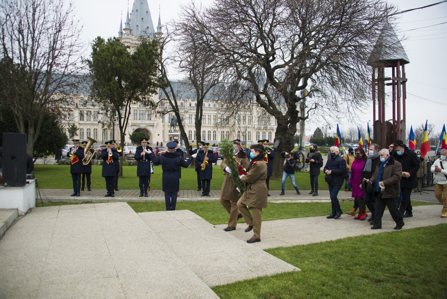 IPS Mitropolit Teofan: „E necesară încercarea noastră de a înțelege dorul și așteptarea celor care s-au jertfit în Decembrie 1989”