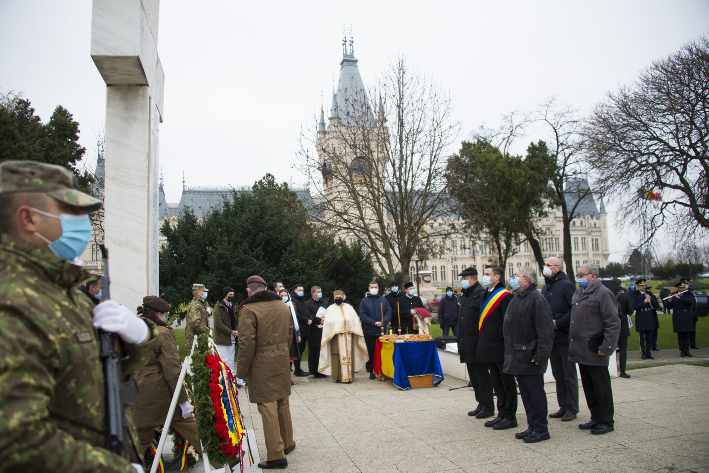 IPS Mitropolit Teofan: „E necesară încercarea noastră de a înțelege dorul și așteptarea celor care s-au jertfit în Decembrie 1989”