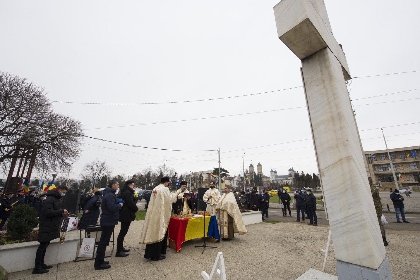 IPS Mitropolit Teofan: „E necesară încercarea noastră de a înțelege dorul și așteptarea celor care s-au jertfit în Decembrie 1989”