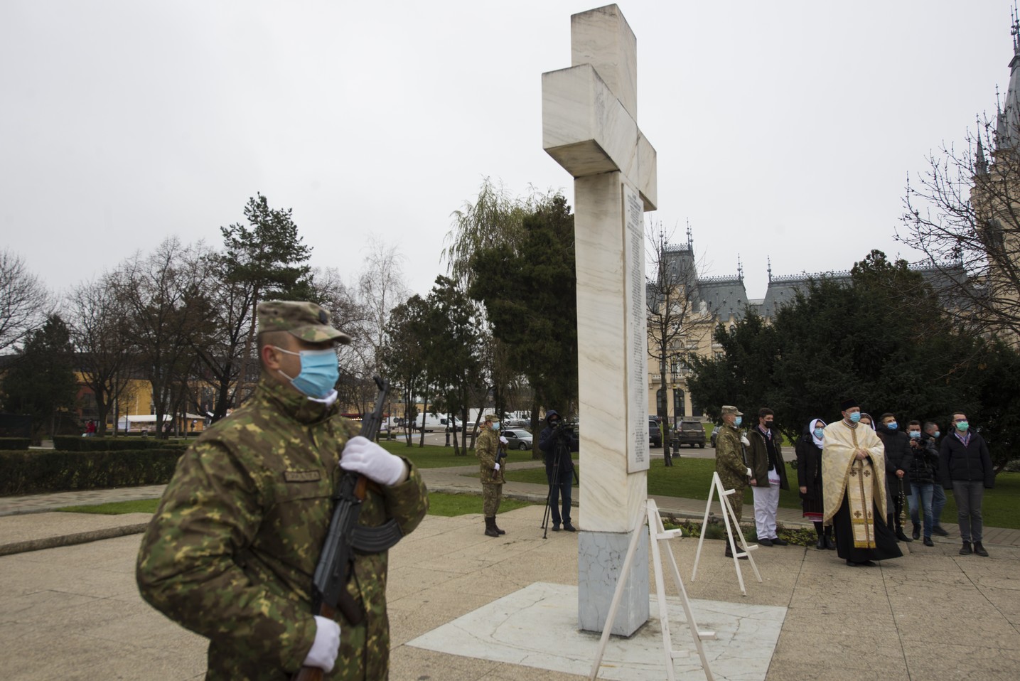 IPS Mitropolit Teofan: „E necesară încercarea noastră de a înțelege dorul și așteptarea celor care s-au jertfit în Decembrie 1989”