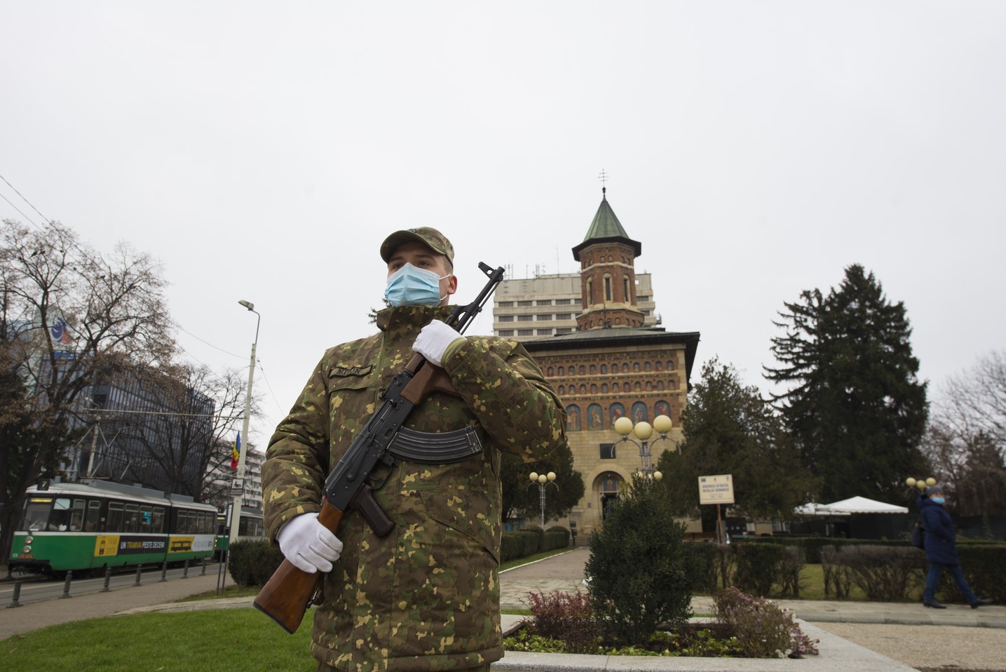 IPS Mitropolit Teofan: „E necesară încercarea noastră de a înțelege dorul și așteptarea celor care s-au jertfit în Decembrie 1989”