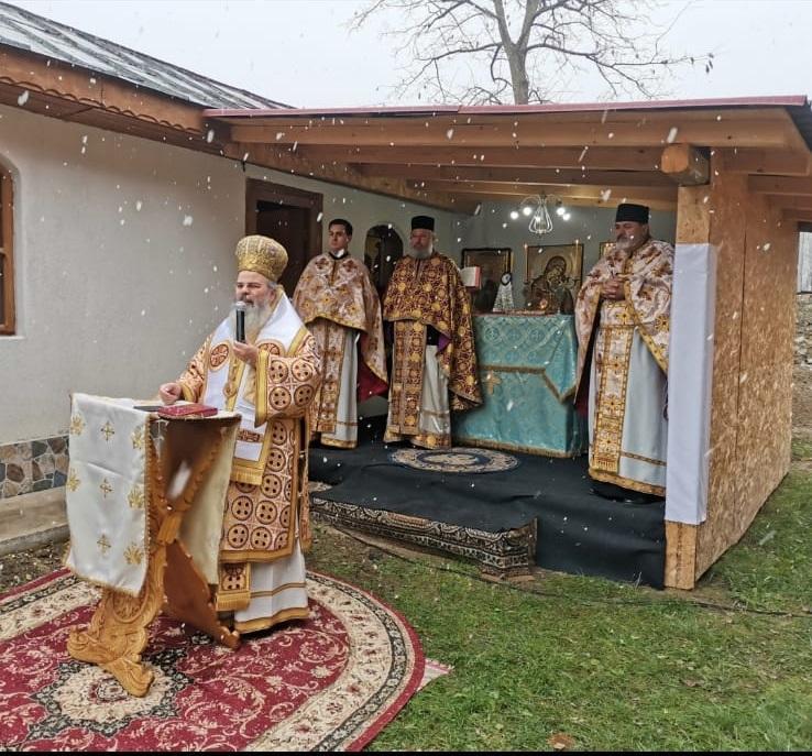 PS Ignatie: „Sfântul Apostol Andrei ne învață să nu ne atașăm atât de mult de o doctrină, cât de o Persoană. Întâi Îl iubim pe Hristos, și apoi ne asumăm ceea ce El ne-a învățat. Aici este diferența dintre ideologie și învățătura ca viață”