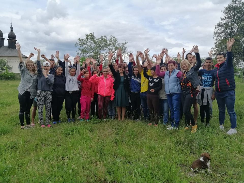 Inimi pentru inimi: „Together to help” este alături de copiii de la Școala din Ștefan cel Mare