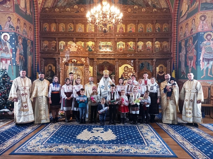 Liturghii arhiereşti în două parohii ale Episcopiei de Bălţi