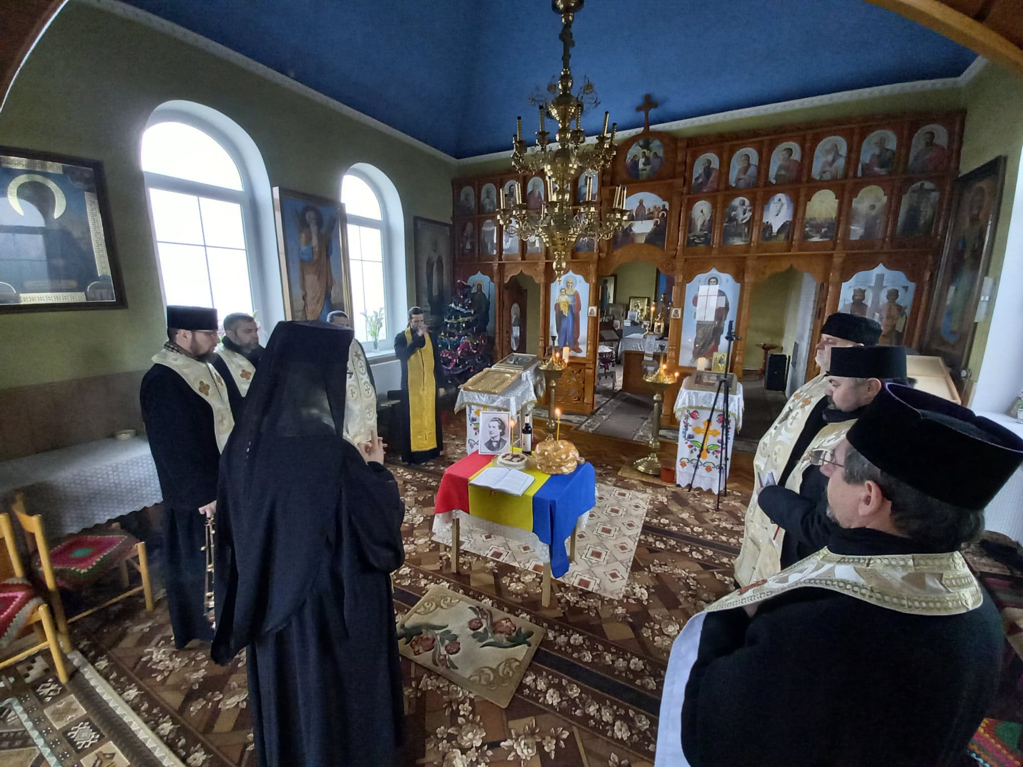 Poetul naţional Mihai Eminescu, omagiat la Bălţi