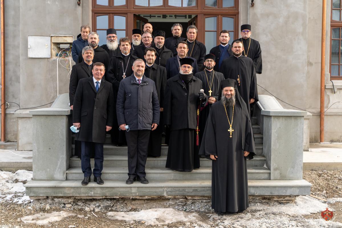 Adunarea eparhială a Arhiepiscopiei Romanului și Bacăului