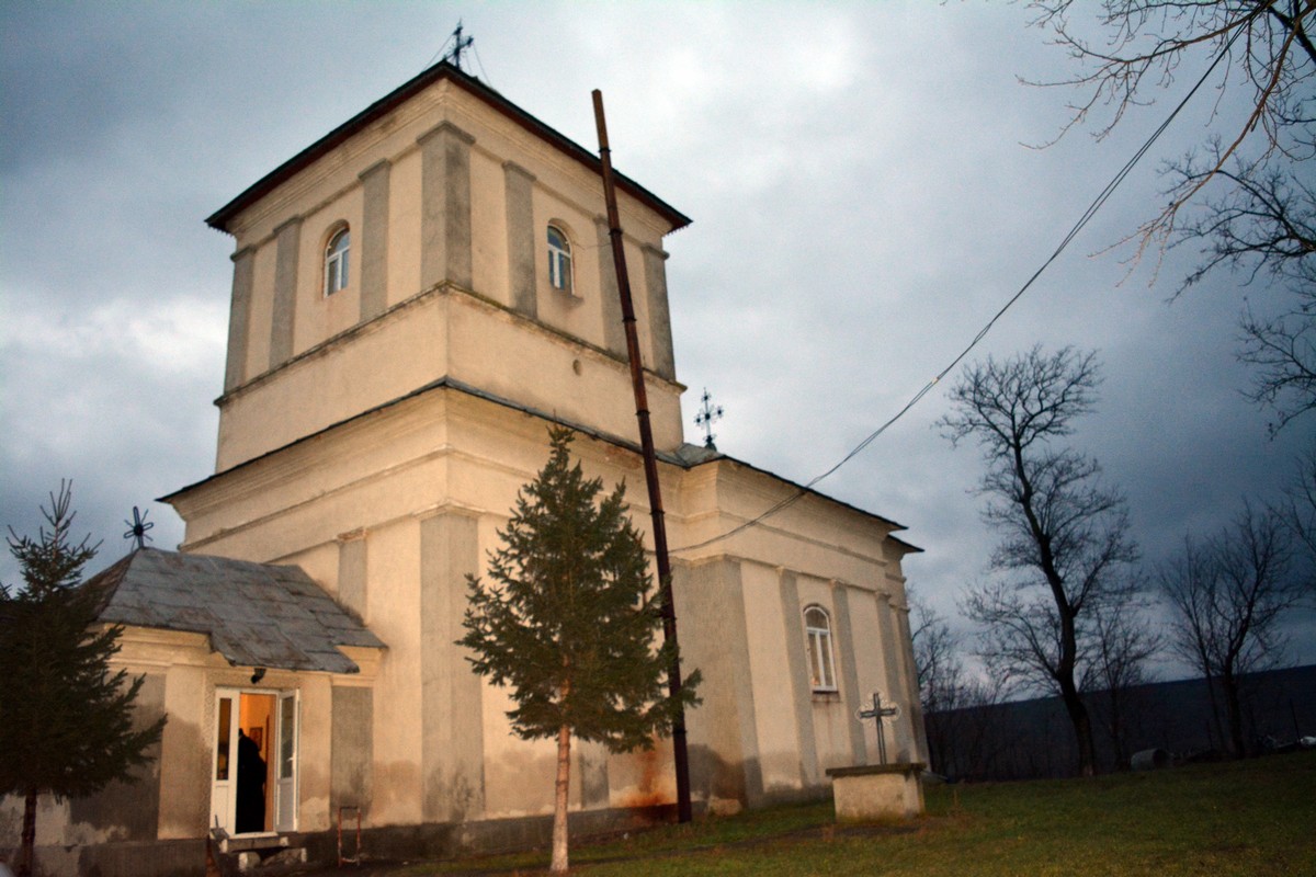 Un nou paroh pentru Parohia Măşcăteni-Albești, Protopopiatul Botoșani