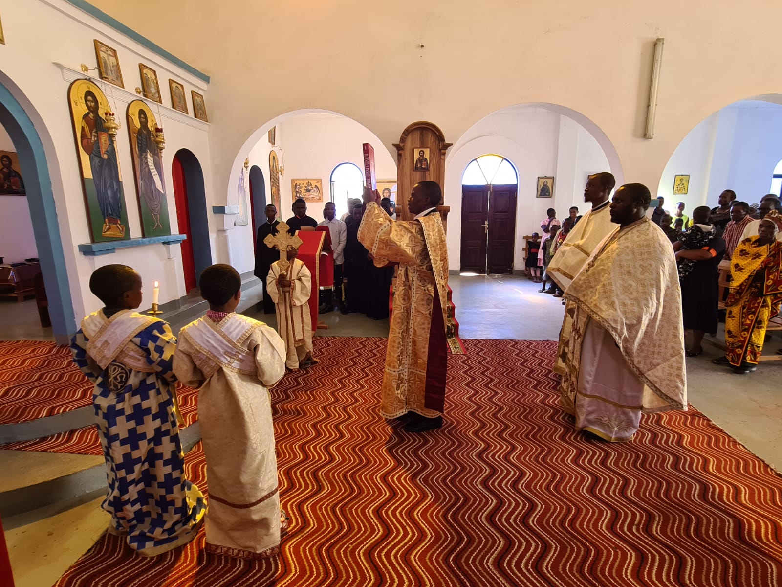 Comunitate și comuniune – bucuria întâlnirii în biserica satului Kidamali