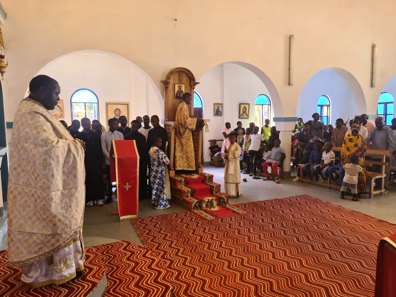 Comunitate și comuniune – bucuria întâlnirii în biserica satului Kidamali