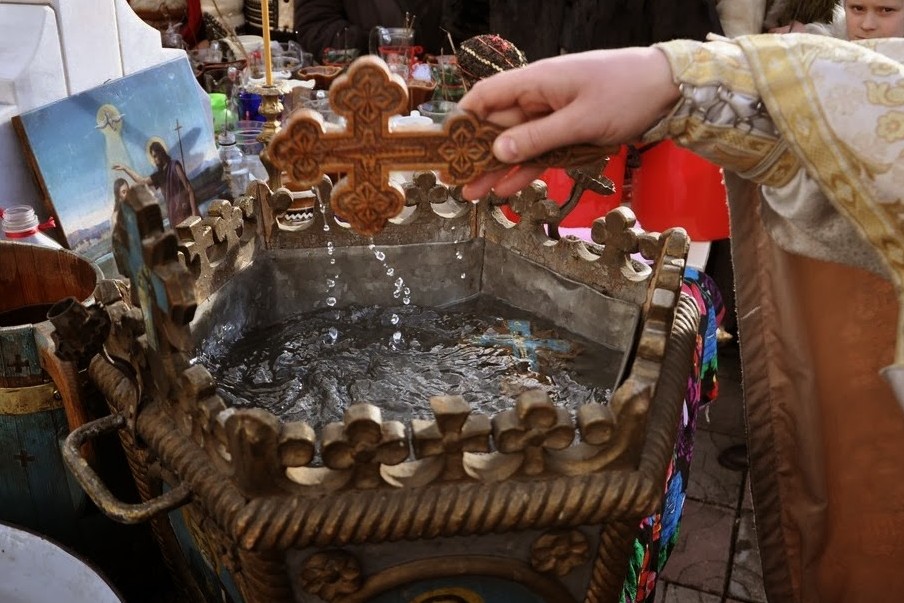 Boboteaza la Catedrala Arhiepiscopală din Suceava