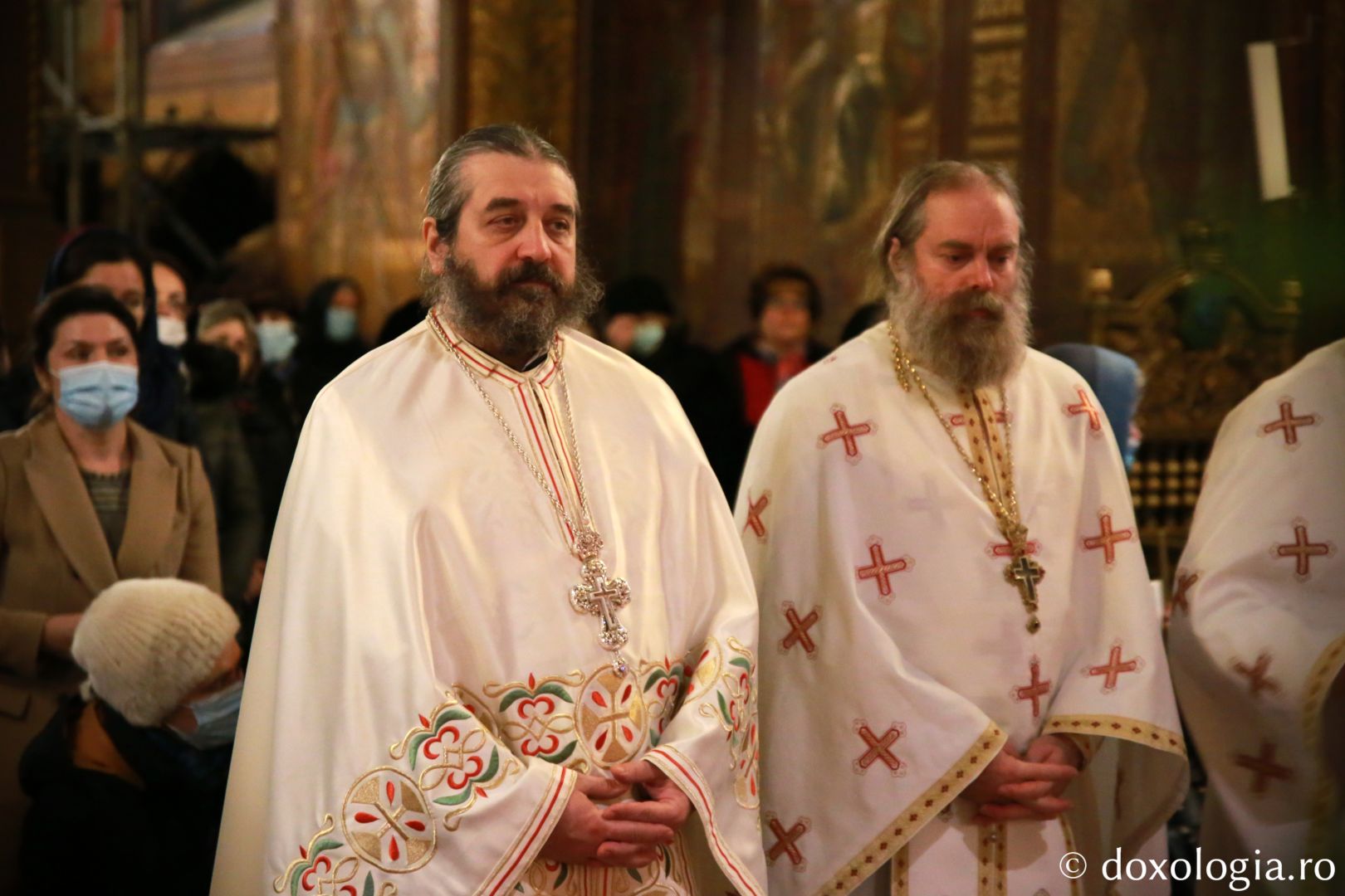 Mănăstirea închinată Sfinților Trei Ierarhi și-a celebrat astăzi hramul