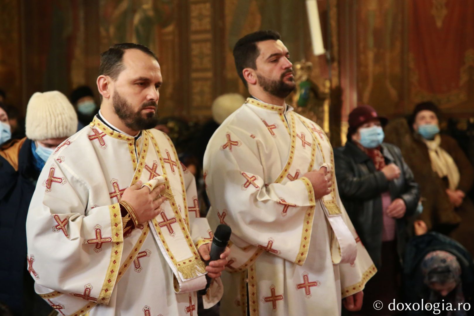 Mănăstirea închinată Sfinților Trei Ierarhi și-a celebrat astăzi hramul