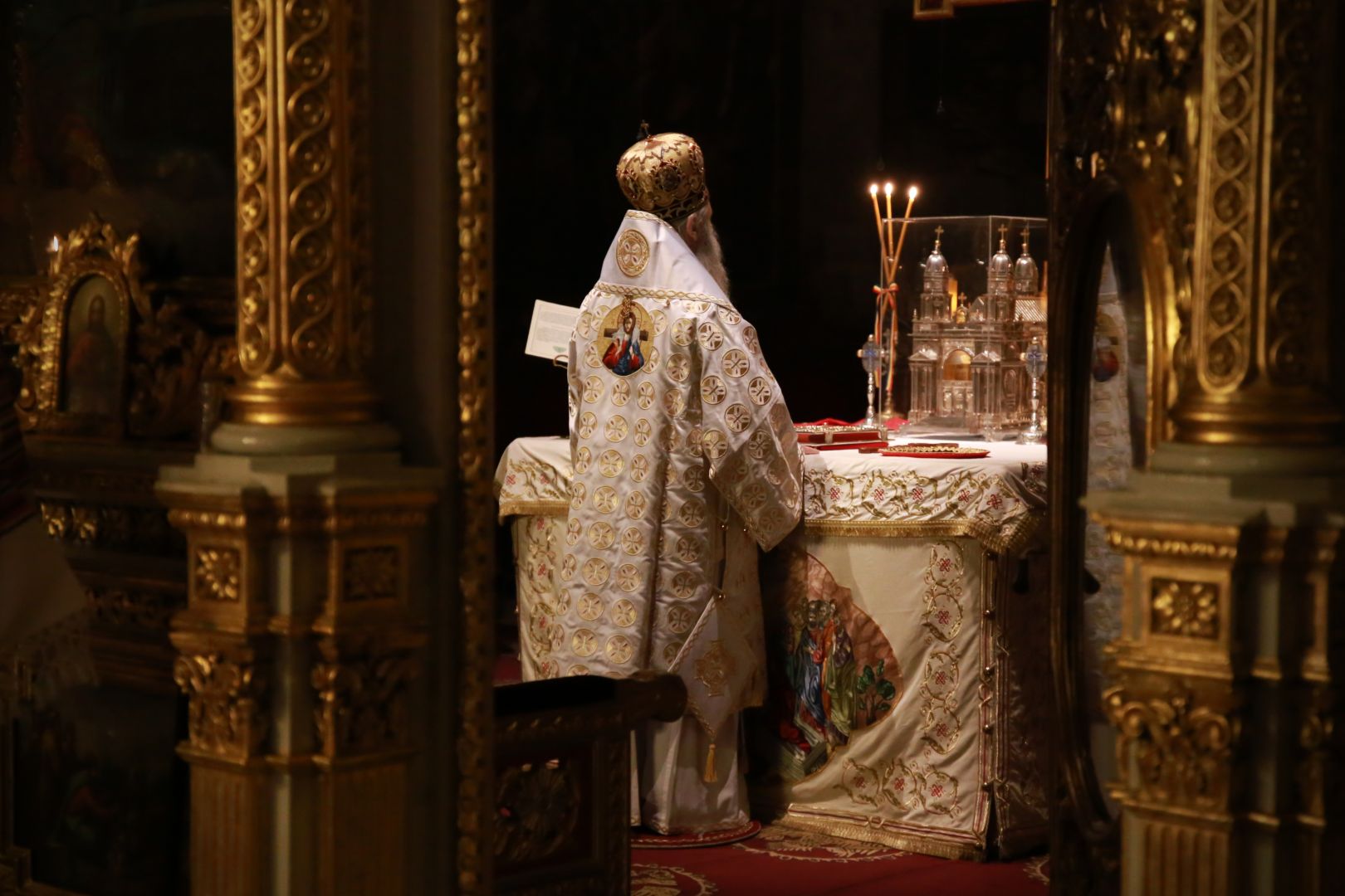 foto: Flavius Popa Slujbă arhierească la Catedrala Mitropolitană din Iași: „Dumnezeu ne oferă harul Său”